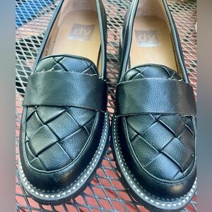 DV by Dolce Vita Women's Black Woven Loafers